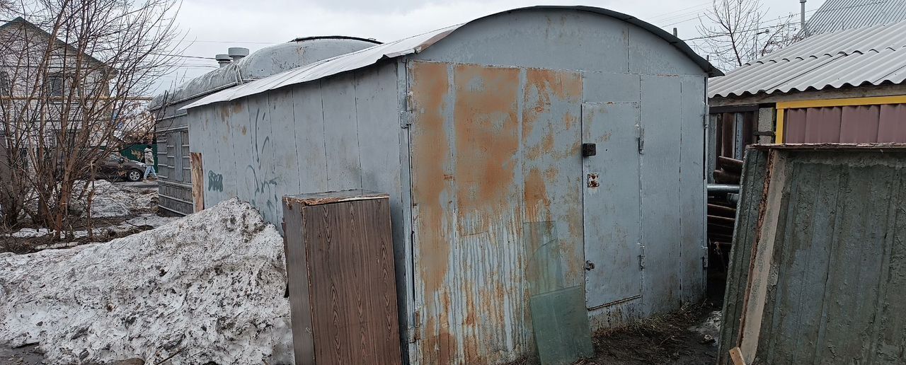гараж г Барнаул р-н Железнодорожный ул Гущина 55а фото 1