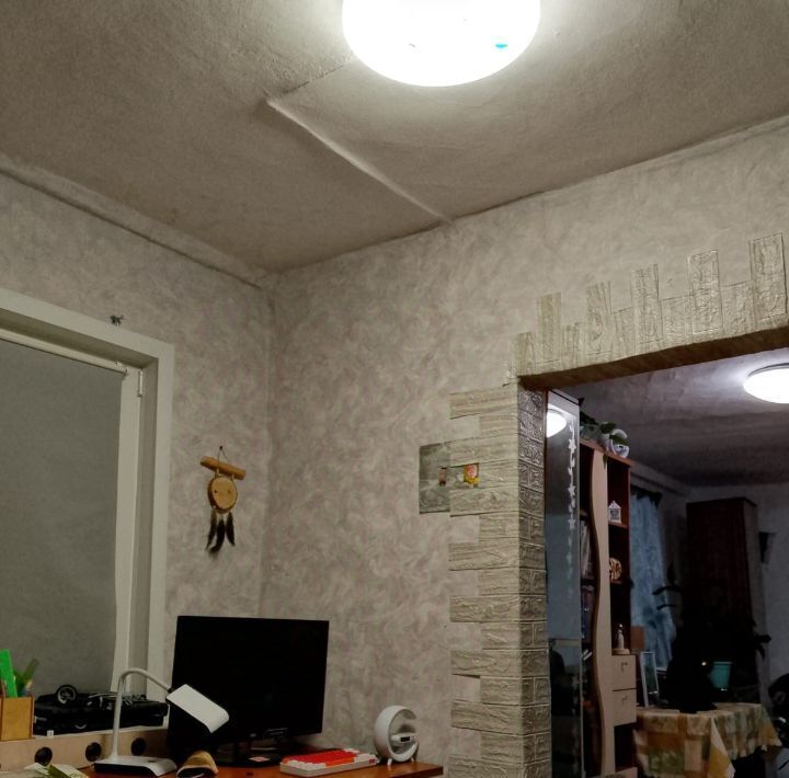 дом г Мыски ул Островского 9 фото 6