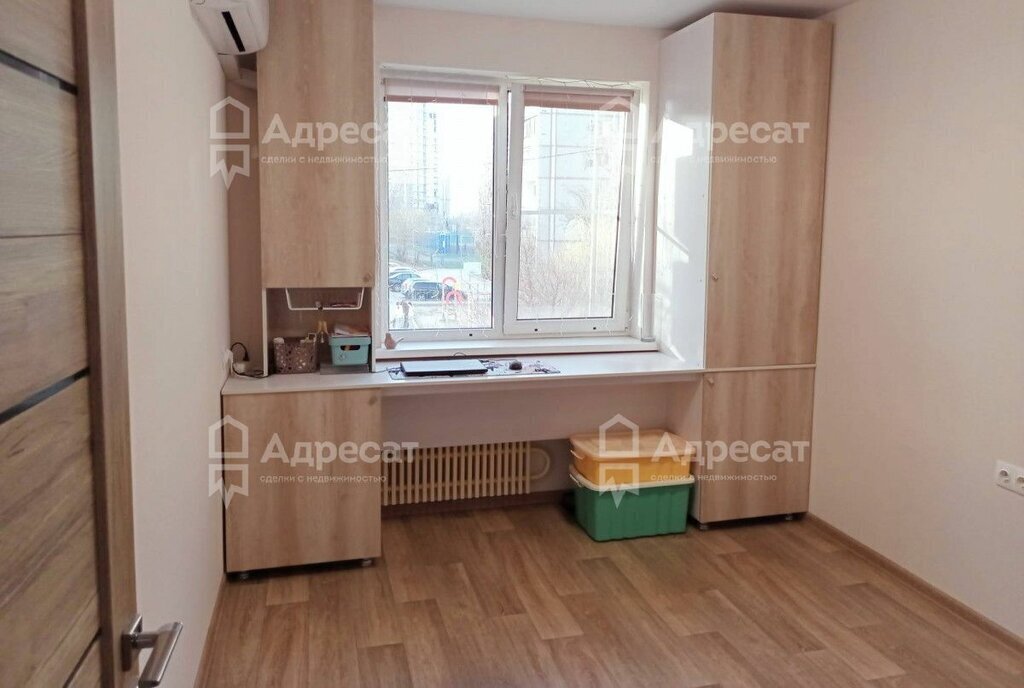 квартира г Волгоград р-н Ворошиловский ул им. милиционера Буханцева 2а фото 16