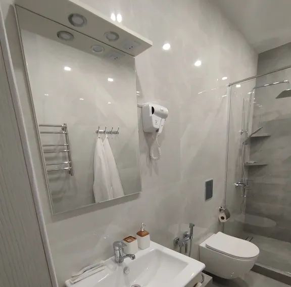 комната г Каспийск ул. 27-я Линия, 1А фото 8