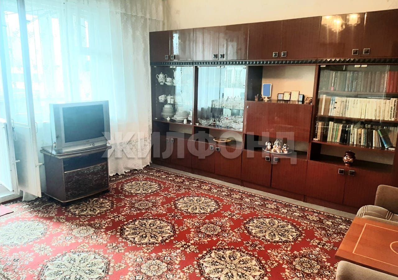 квартира г Новосибирск р-н Калининский ул Тамбовская 43 мкр-н Северный фото 1