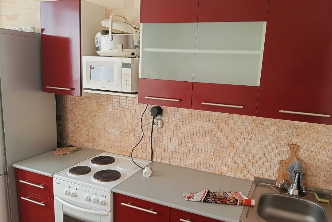 квартира г Тольятти р-н Автозаводский 10-й квартал б-р Луначарского 1 фото 1