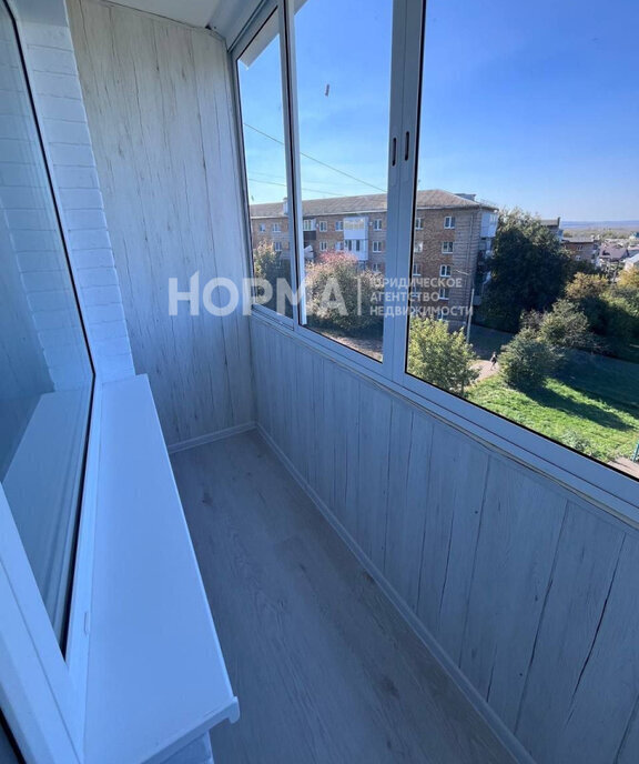 квартира г Октябрьский 21-й микрорайон 13 фото 6