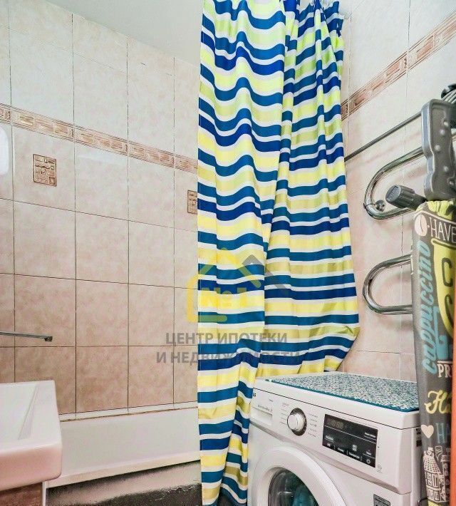 квартира г Челябинск р-н Калининский ул Молодогвардейцев 68 фото 17