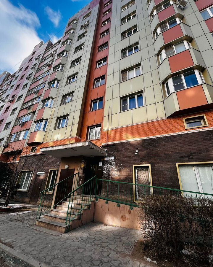 квартира г Астрахань р-н Кировский ул Куликова 79 фото 2