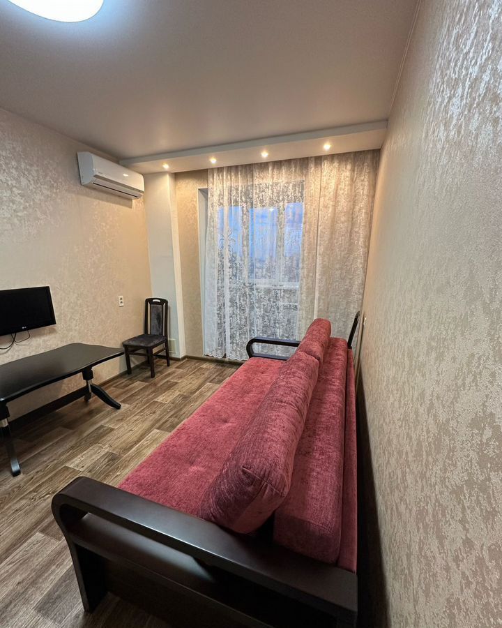 квартира г Челябинск р-н Калининский пр-кт Победы 295а фото 4