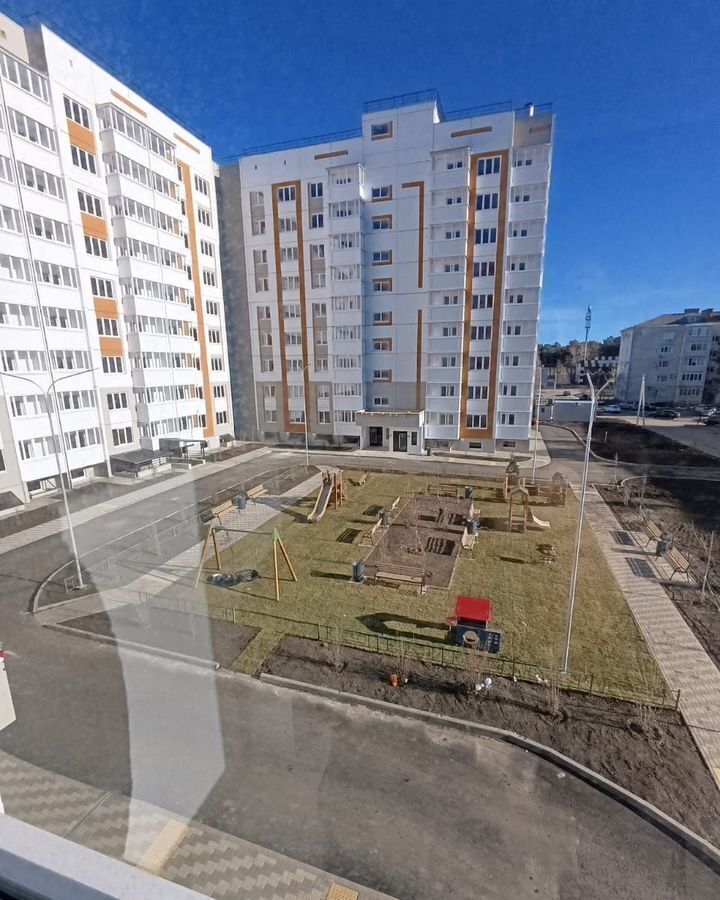 квартира р-н Кавказский г Кропоткин Кропоткинское городское поселение, 1-й мкр-н, 29/1 фото 2