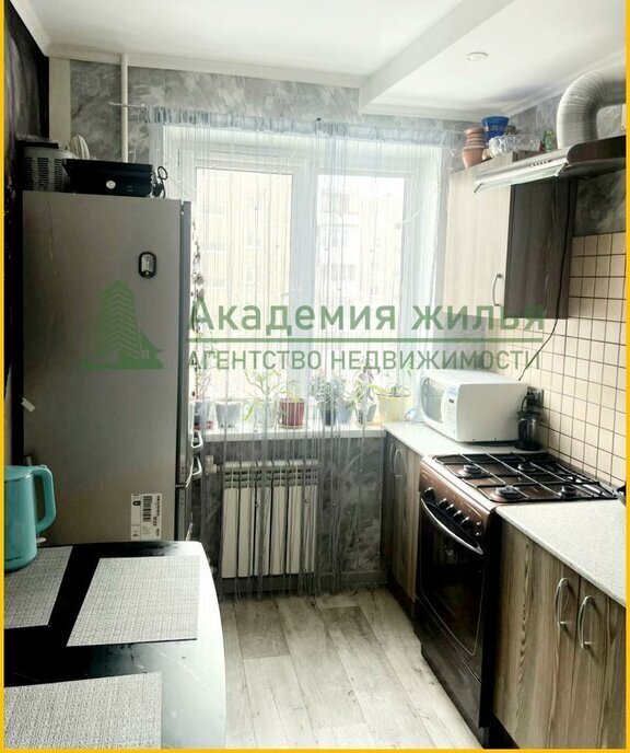 квартира г Саратов р-н Фрунзенский ул Шелковичная 192 фото 2