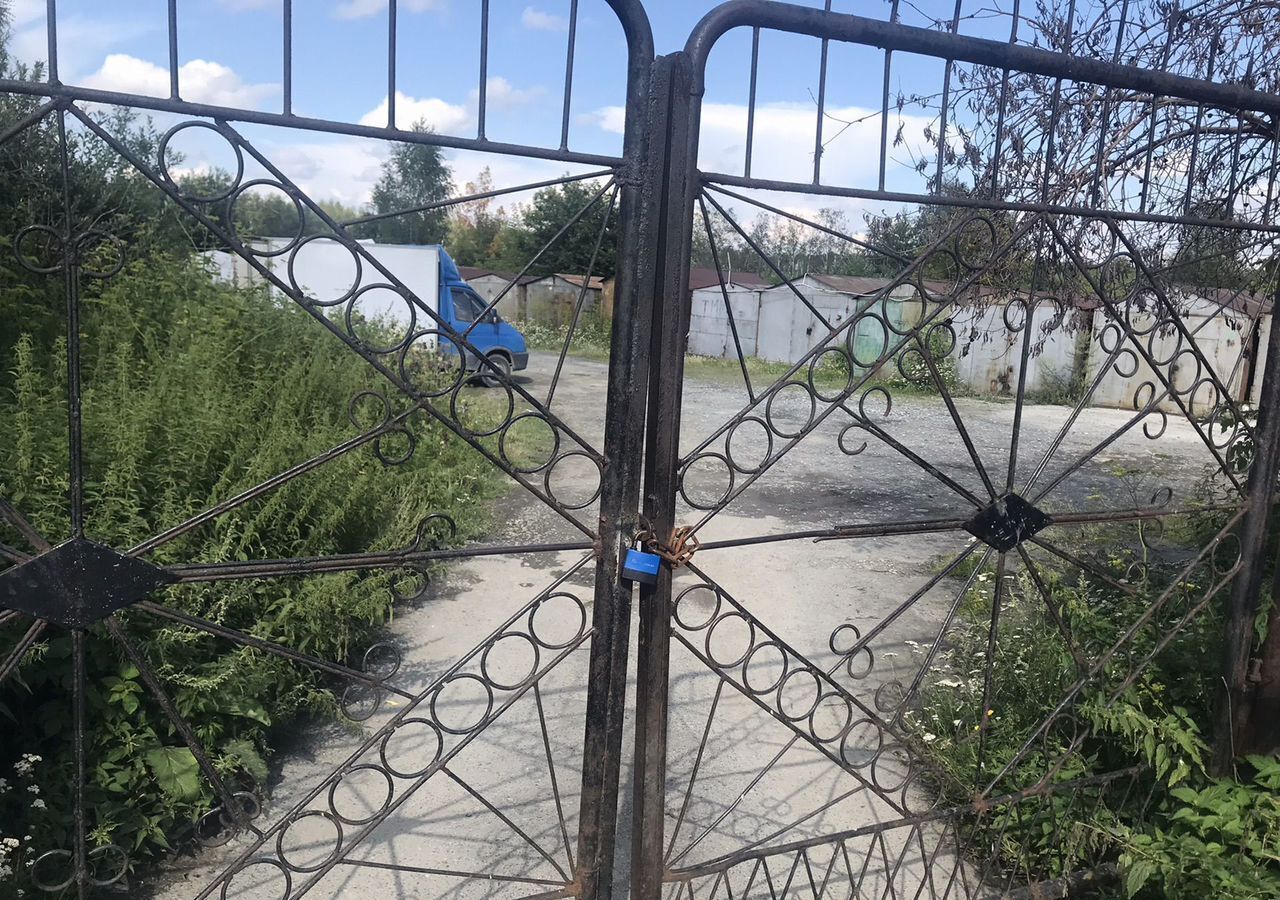 гараж г Екатеринбург р-н Октябрьский ул Латвийская 50 фото 9
