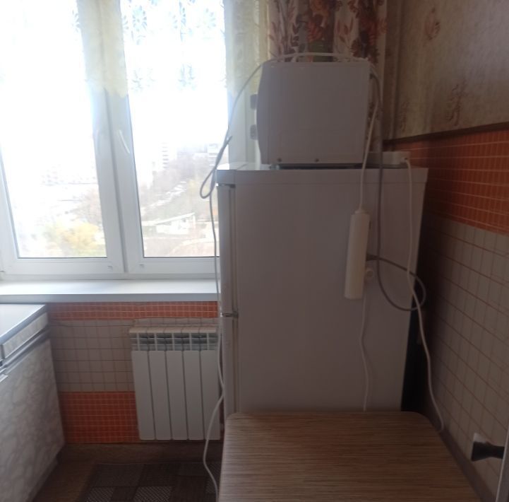 квартира г Саратов р-н Ленинский 6-й квартал ул им Лебедева-Кумача В.И. 72а фото 3