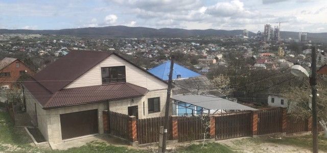 дом г Новороссийск п Верхнебаканский ул Базарная 22 фото 1