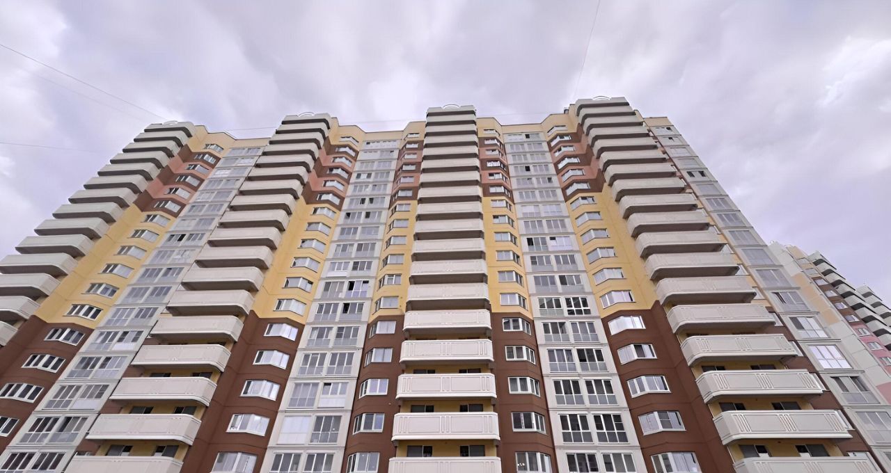 квартира г Санкт-Петербург метро Комендантский Проспект пр-кт Королёва 68 округ Коломяги фото 1