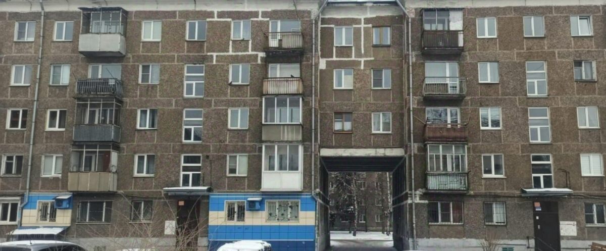 квартира г Новокузнецк р-н Центральный пр-кт Пионерский 46 фото 9