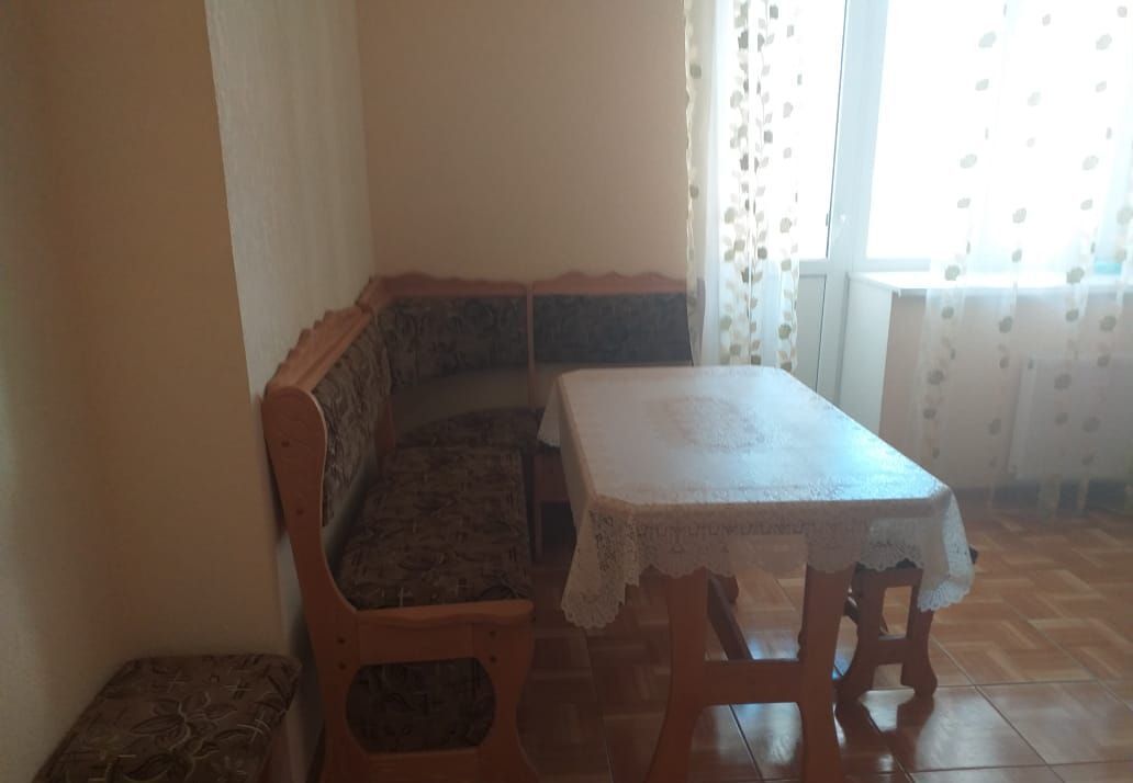 квартира г Волгоград р-н Советский ул им. Льва Толстого 1а фото 4