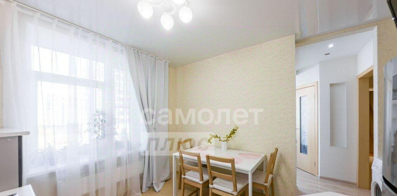 квартира г Екатеринбург р-н Железнодорожный Динамо пер. Красный, 8Б фото 3