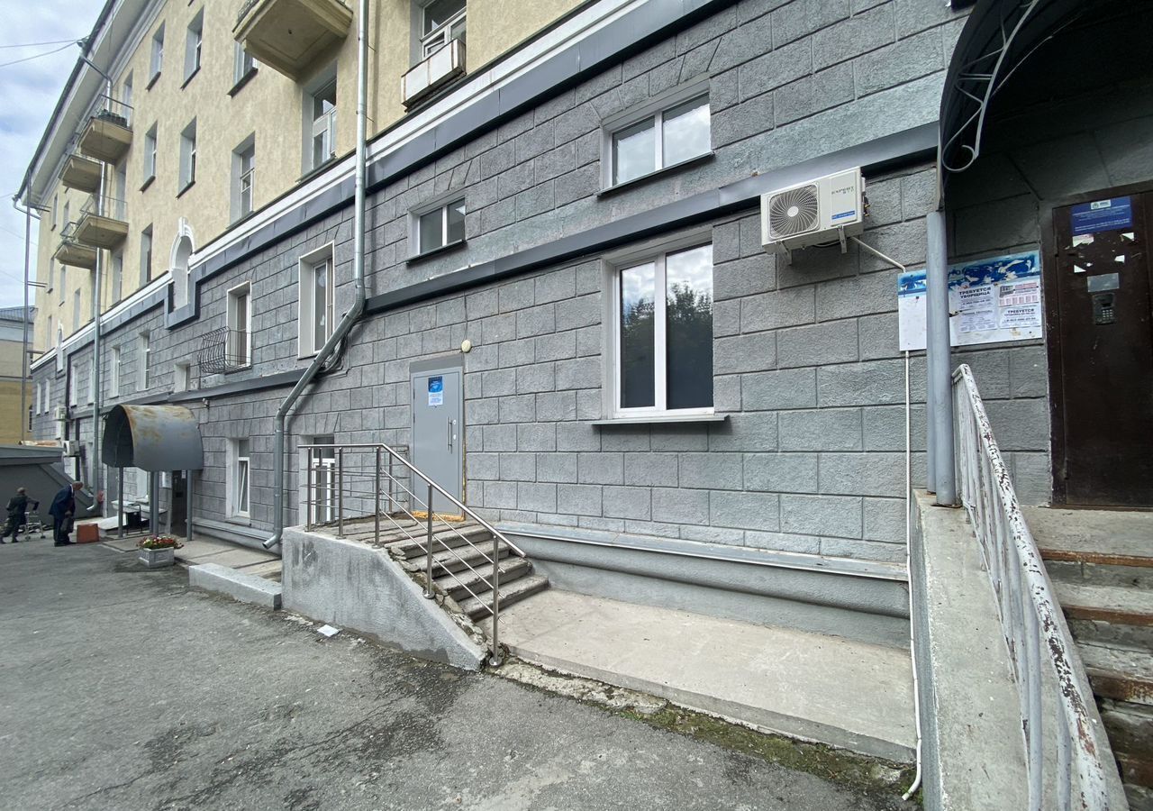 офис г Новосибирск р-н Октябрьский Речной вокзал ул Добролюбова 14 фото 1