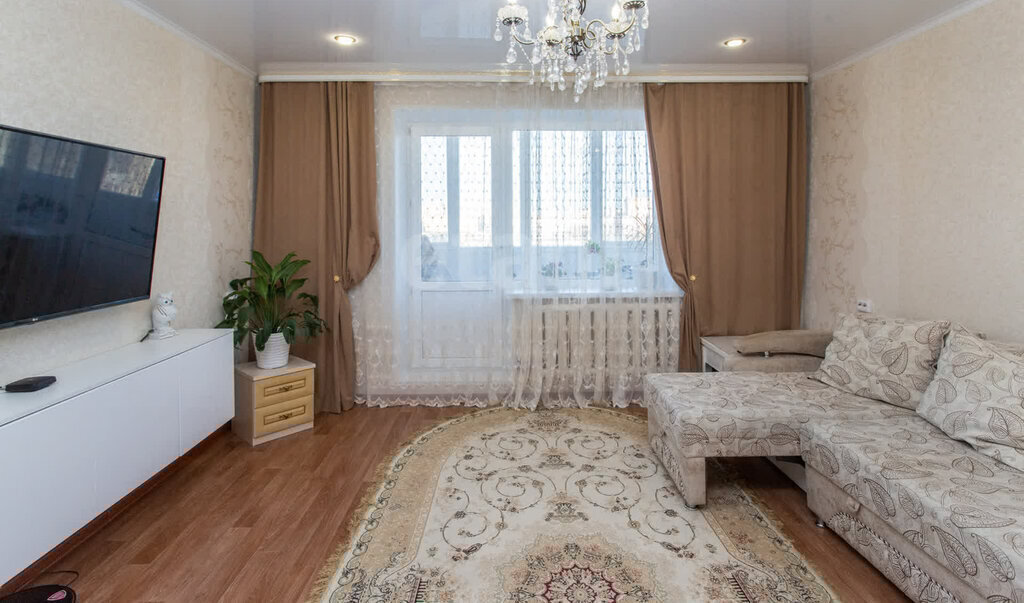 квартира г Тобольск р-н мкр 8 39 фото 2