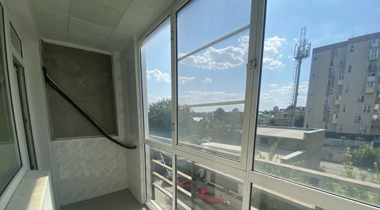квартира г Волгоград р-н Дзержинский ул 51-й Гвардейской 30а фото 11