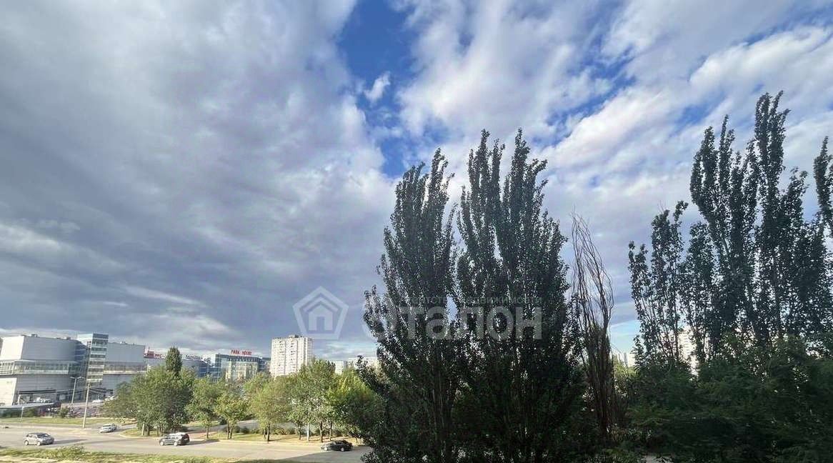 квартира г Волгоград р-н Дзержинский б-р 30-летия Победы 19б фото 20