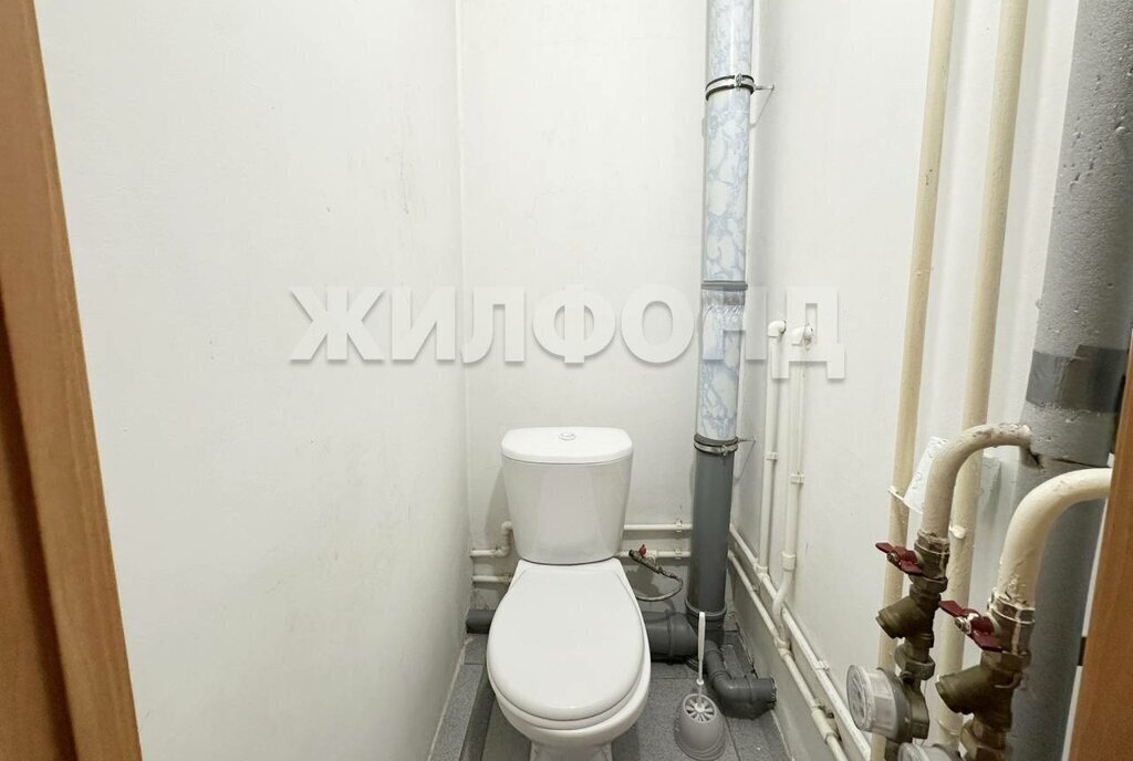 квартира г Новосибирск р-н Кировский ул Петухова 95/1 Площадь Маркса фото 12