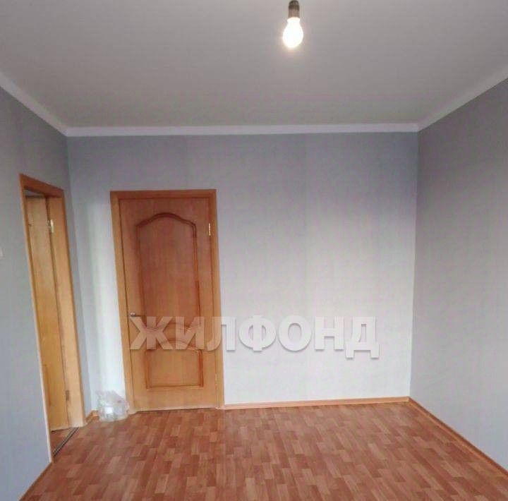 квартира г Белгород Западный ул Есенина 36 фото 4