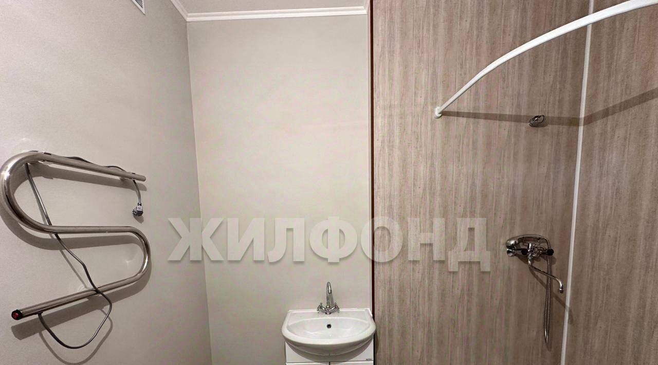 квартира г Абакан ул Кирова 212а фото 3