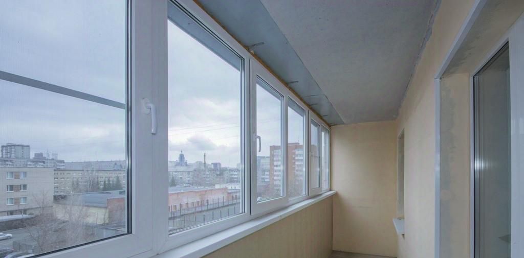 квартира г Екатеринбург Чкаловская ул Сурикова 31 фото 5