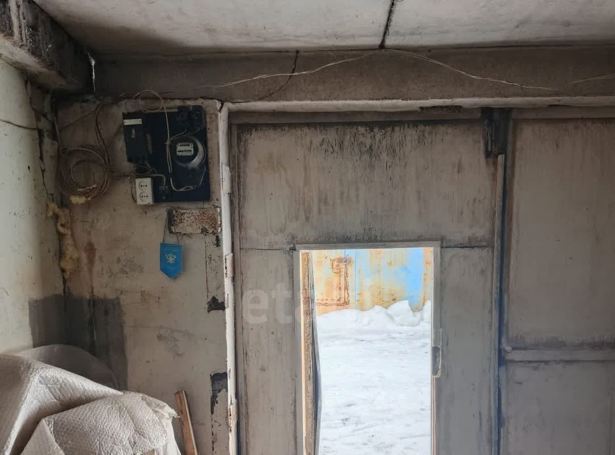 гараж г Тюмень р-н Калининский ул Ставропольская 109с/1 фото 7