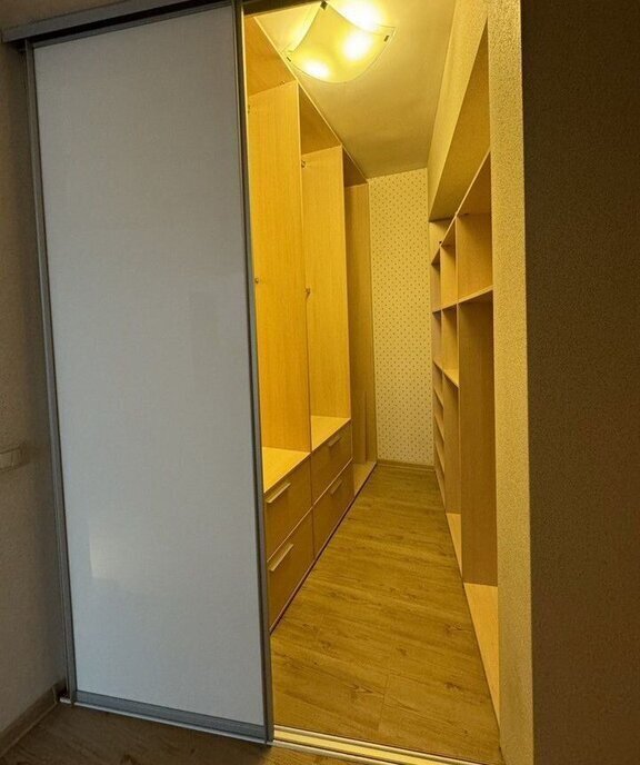 квартира г Красноярск р-н Советский ул 9 Мая 19а фото 16