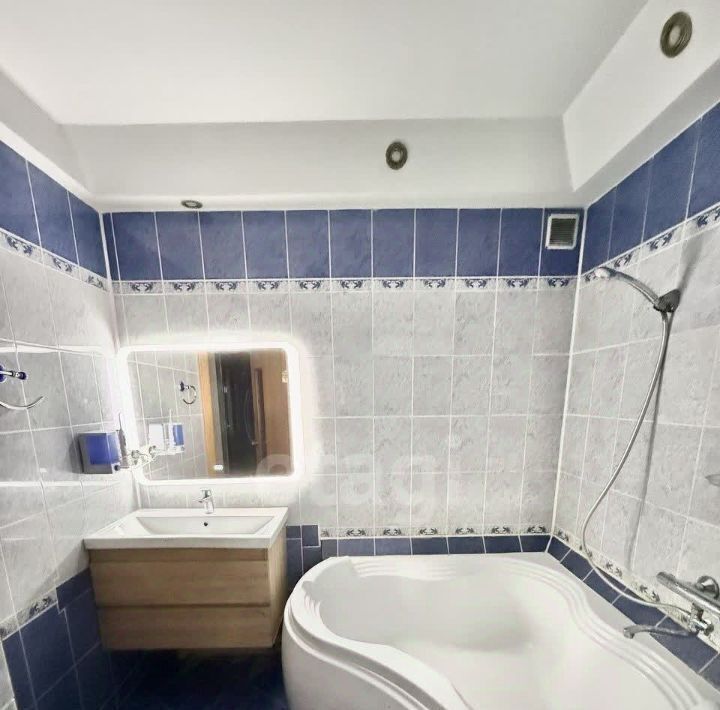 квартира г Новокузнецк р-н Новоильинский пр-кт Авиаторов 108 фото 9
