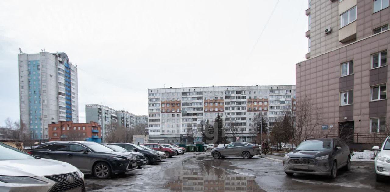 квартира г Новокузнецк р-н Центральный ул Тольятти 5б фото 20