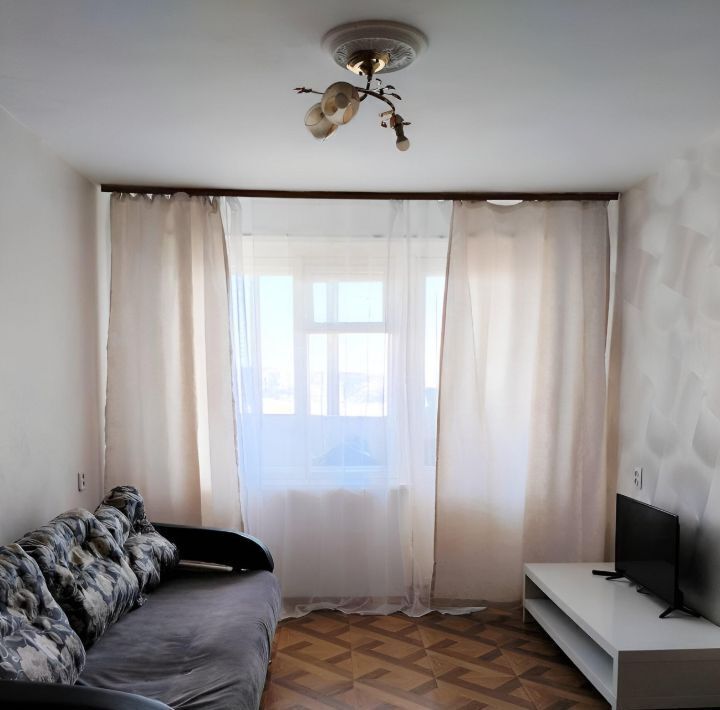 квартира г Новокузнецк р-н Центральный ул Кирова 61 фото 1
