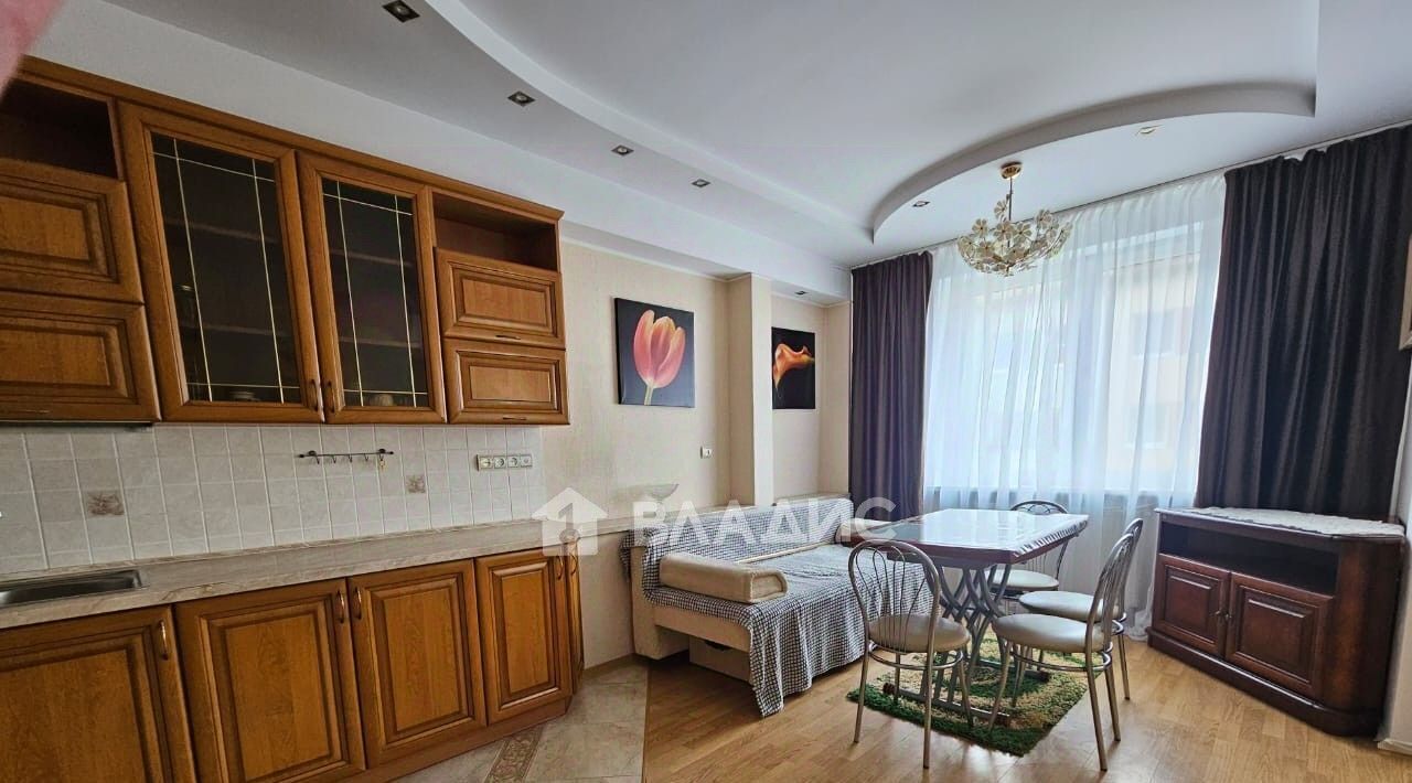 квартира г Калининград р-н Центральный ул Красная 261а фото 1