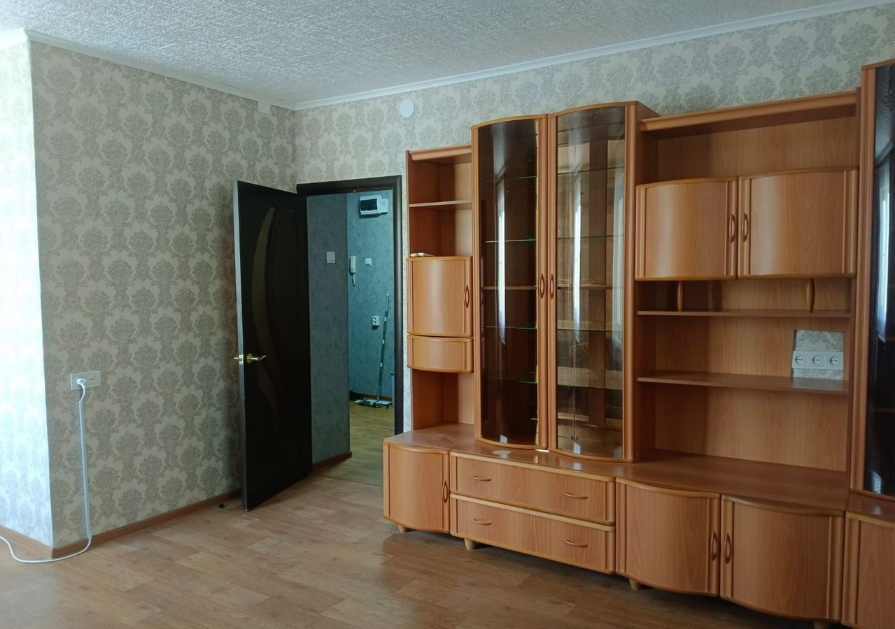 квартира г Волгоград р-н Дзержинский район Семь Ветров б-р 30-летия Победы 80 фото 2