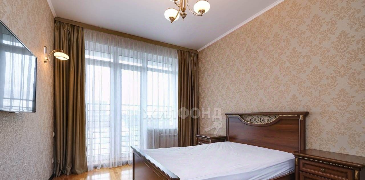 квартира г Новосибирск ул Семьи Шамшиных 24/2 Площадь Ленина фото 7