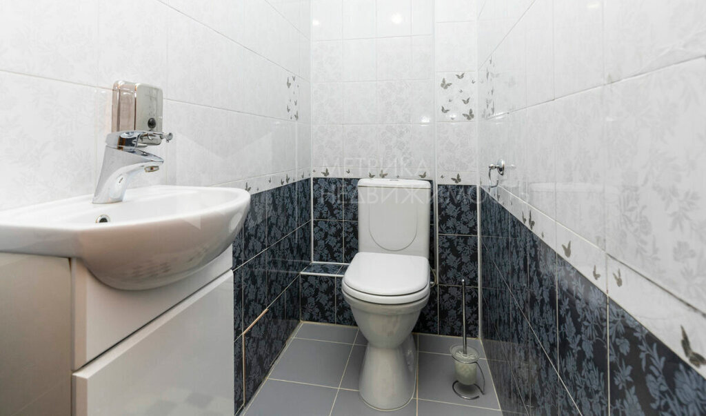 квартира г Тюмень ул Пермякова 84к/3 фото 18