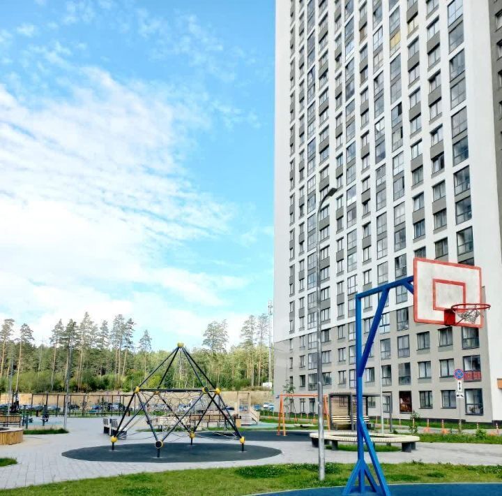квартира г Екатеринбург р-н мкр Светлый Ботаническая Уктус жилрайон, 7 фото 2