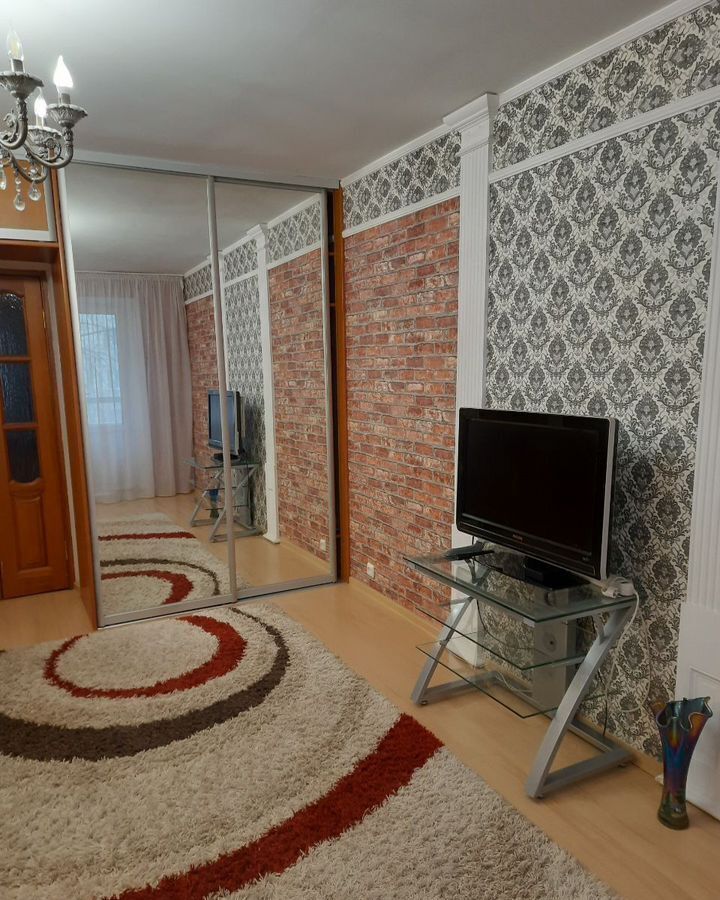квартира г Тюмень р-н Центральный проезд Шаимский 4 мкр-н Ватутина фото 4