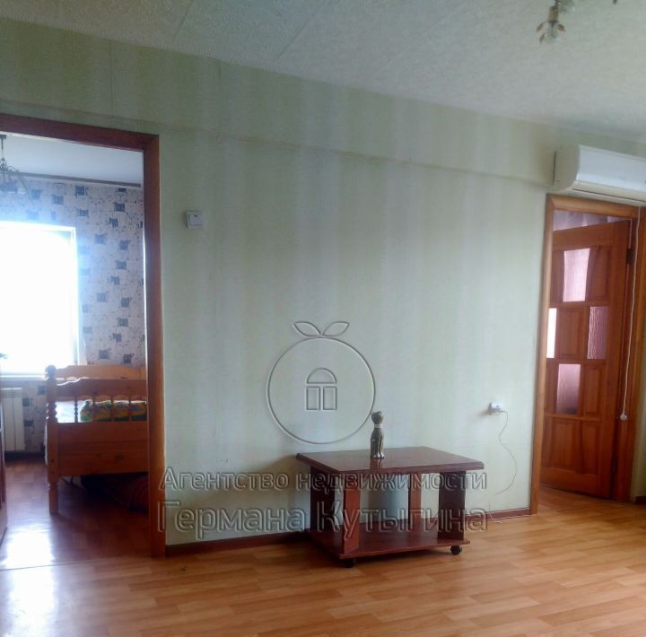 квартира г Волгоград р-н Тракторозаводский ул им. академика Богомольца 3 фото 3