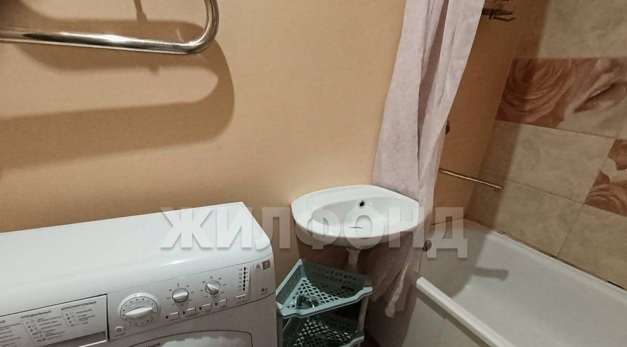 квартира г Абакан ул Комарова 8 фото 7