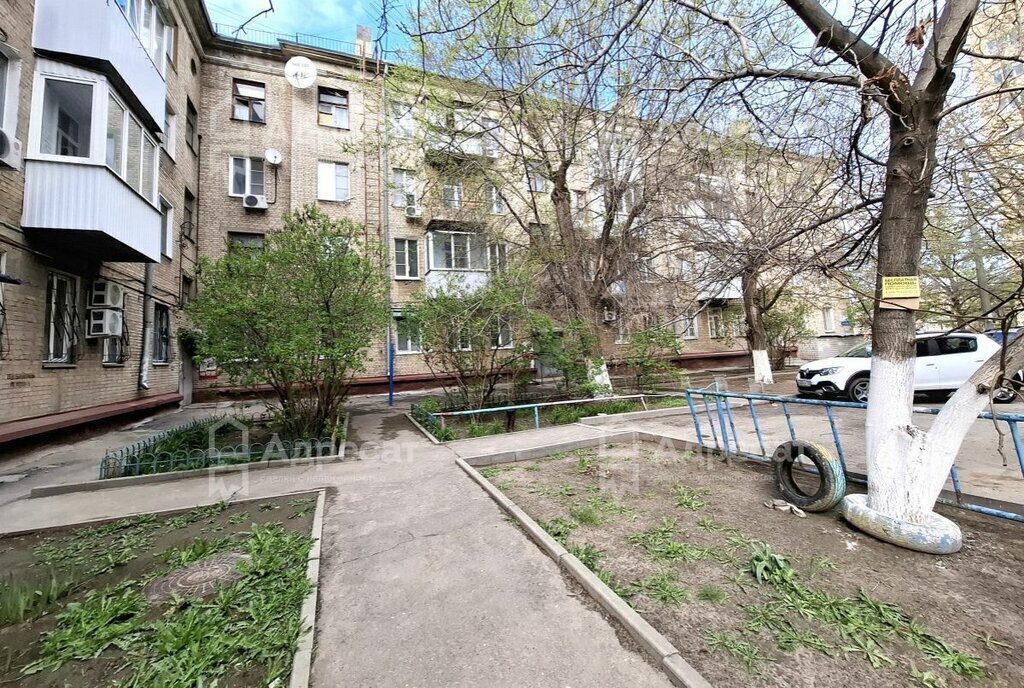 комната г Волгоград р-н Тракторозаводский ул Борьбы 3 фото 11