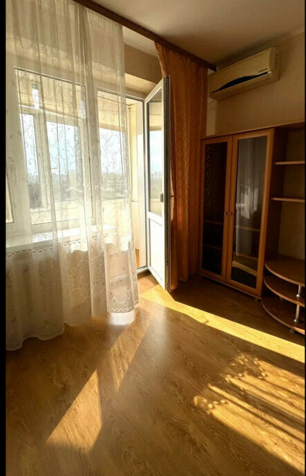 квартира г Ростов-на-Дону р-н Октябрьский ул Таганрогская 96/1 фото 10
