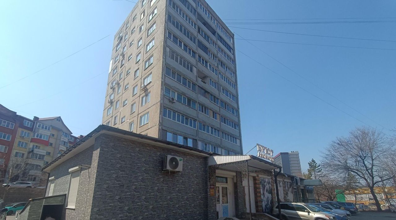 торговое помещение г Владивосток р-н Первореченский ул Вострецова 6а фото 11