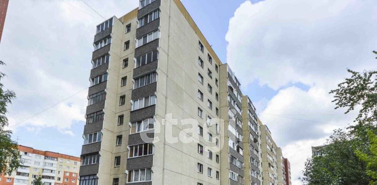 квартира г Пермь р-н Свердловский ул Революции 3/5 фото 17