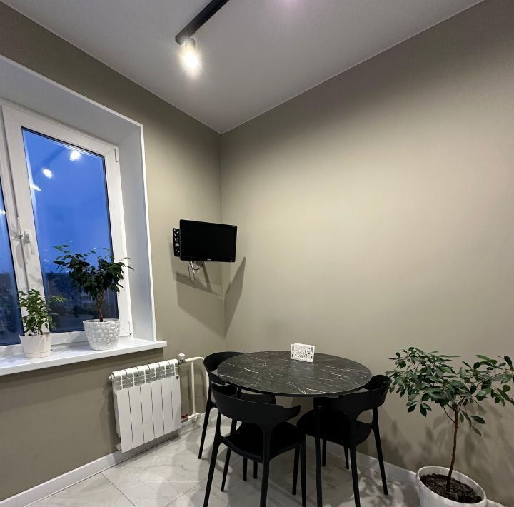 квартира г Северск ул Калинина 86 фото 12
