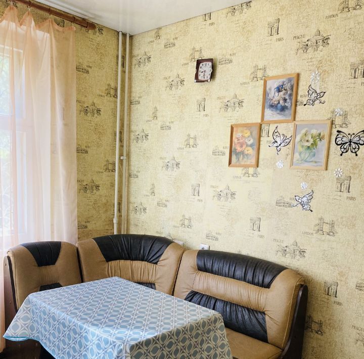 квартира г Омск р-н Кировский ул 70 лет Октября 20/2 фото 5