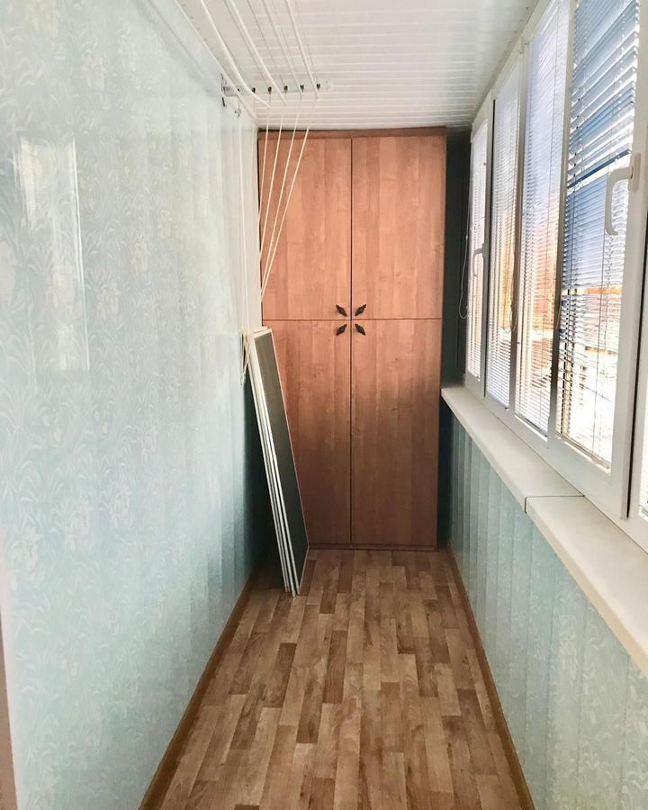 квартира г Омск р-н Кировский ул Степанца 6 фото 8