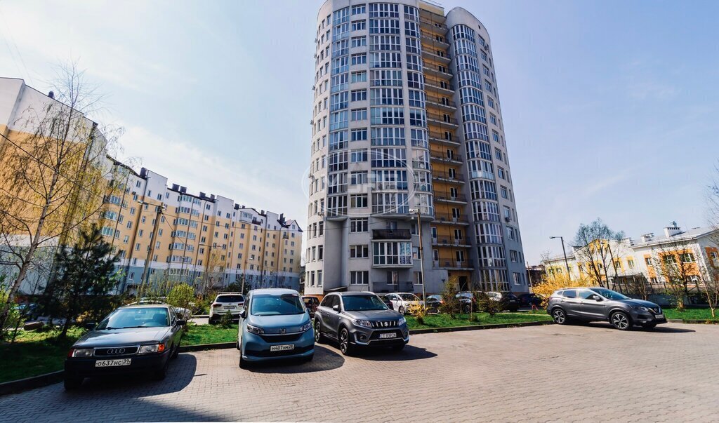 квартира г Калининград р-н Ленинградский ул Орудийная 30а фото 21