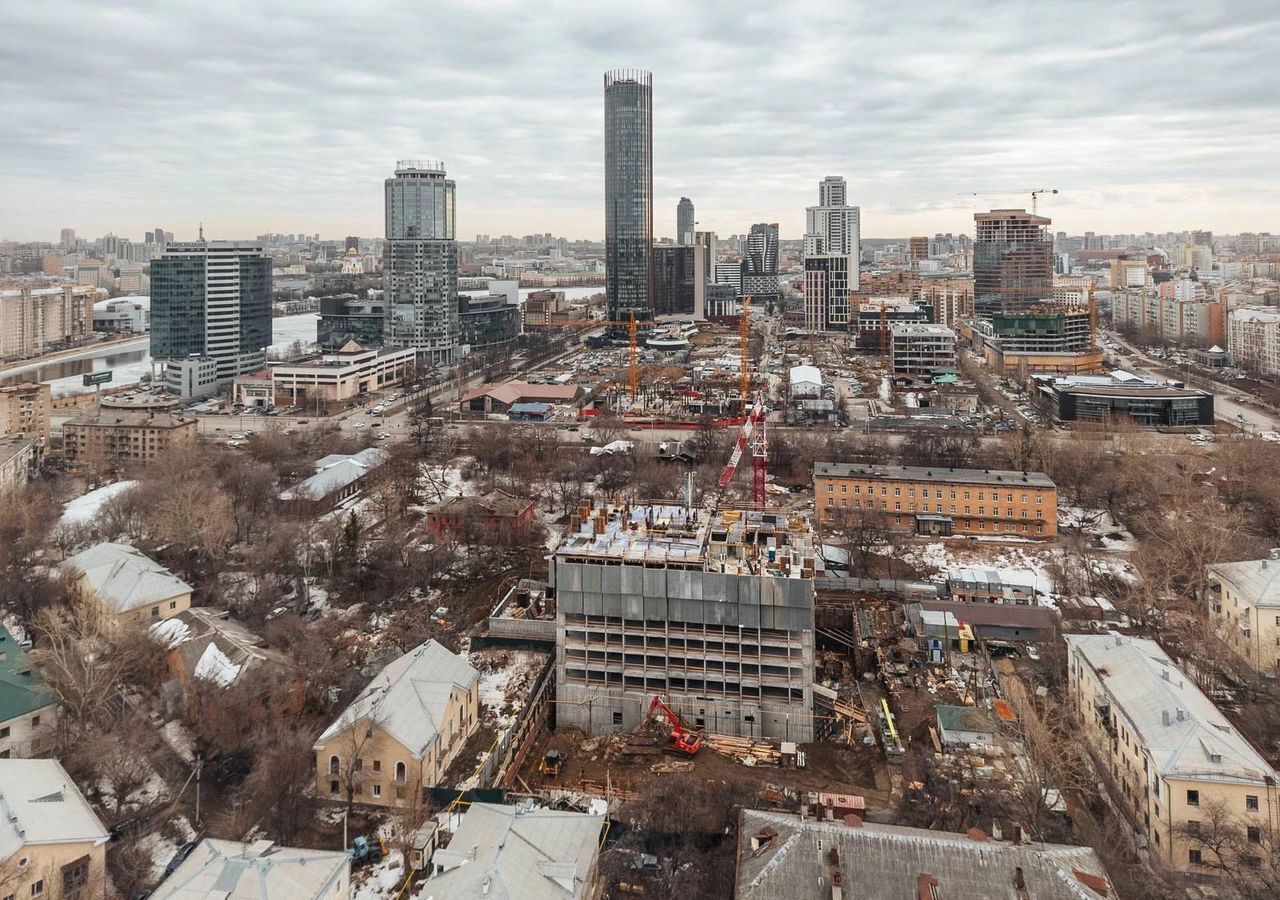 квартира г Екатеринбург р-н Верх-Исетский Динамо ул Энергостроителей 7 фото 10