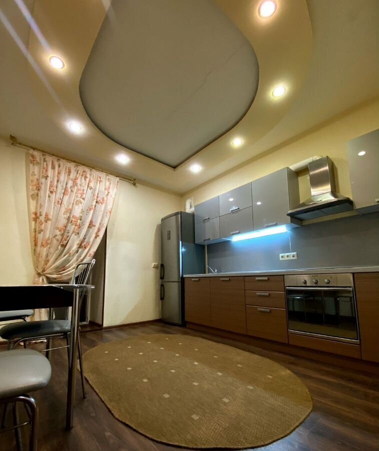 квартира г Волгоград р-н Дзержинский ул Московская 5а фото 4